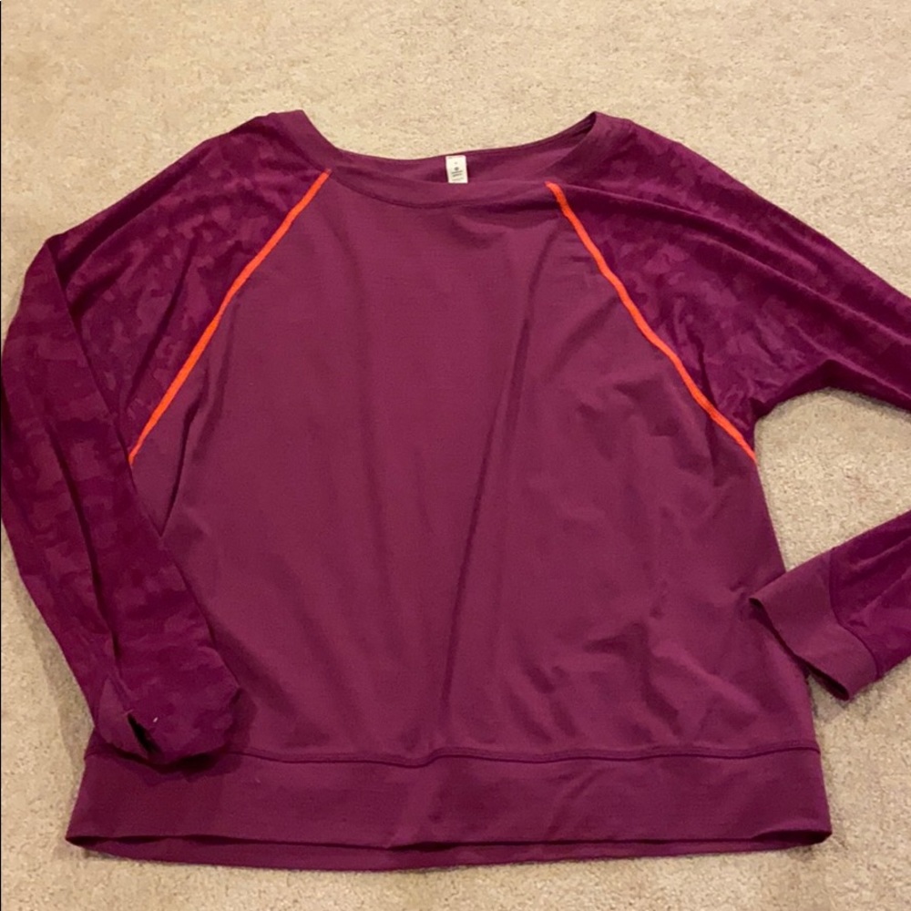 LULULEMON Top - Picture 2 of 7